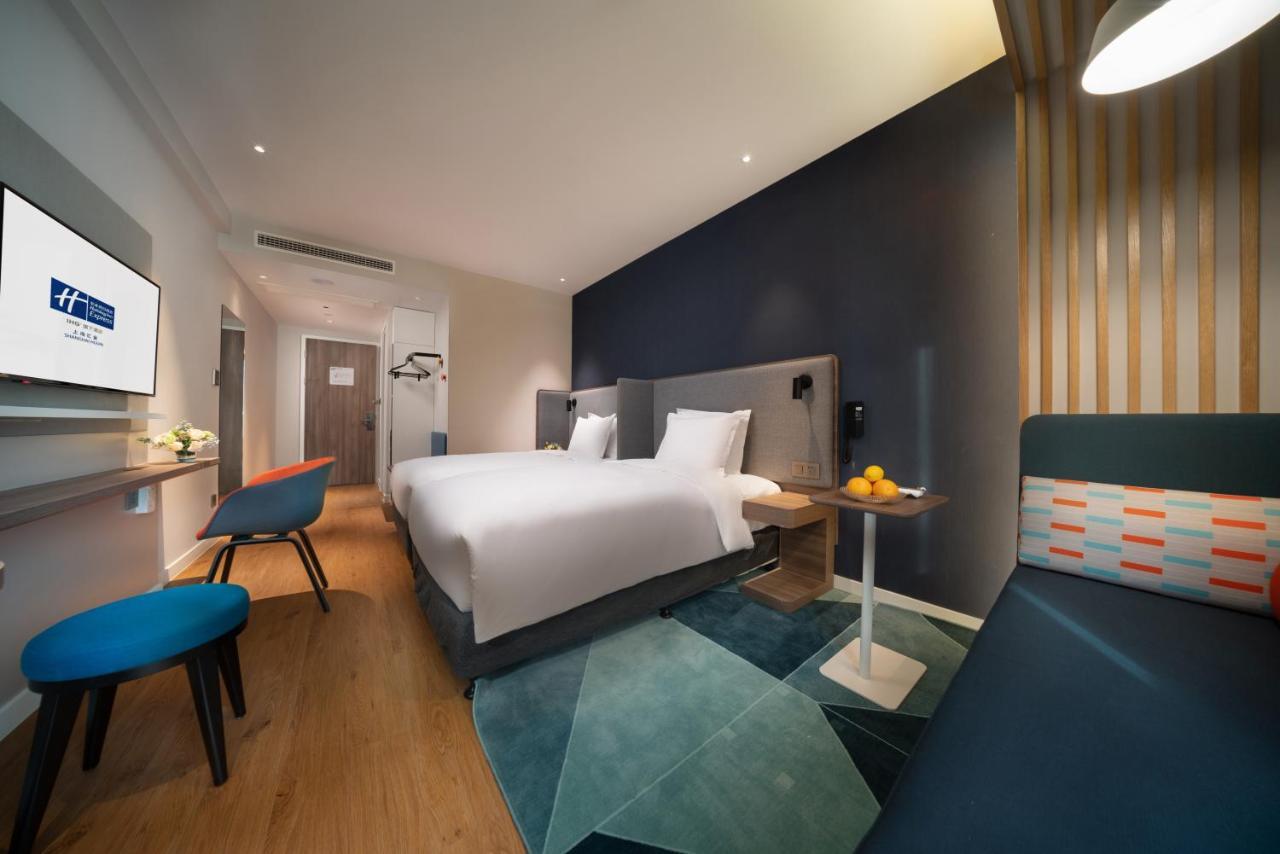 Holiday Inn Express Shanghai Huijin By Ihg Exteriör bild